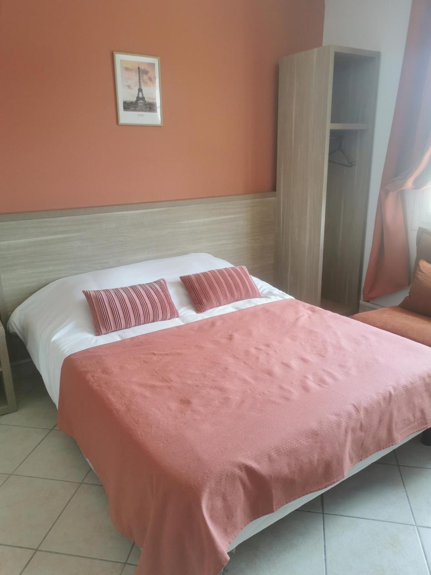 Appartement 4 , Disneyland - Parking Gratuit - Maison Des Platanes โม ภายนอก รูปภาพ